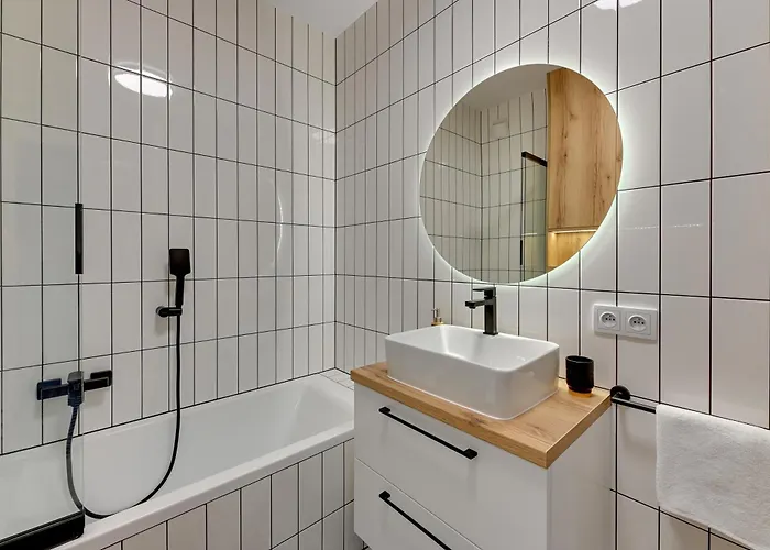 Horizon 122 - Sea View By Grand